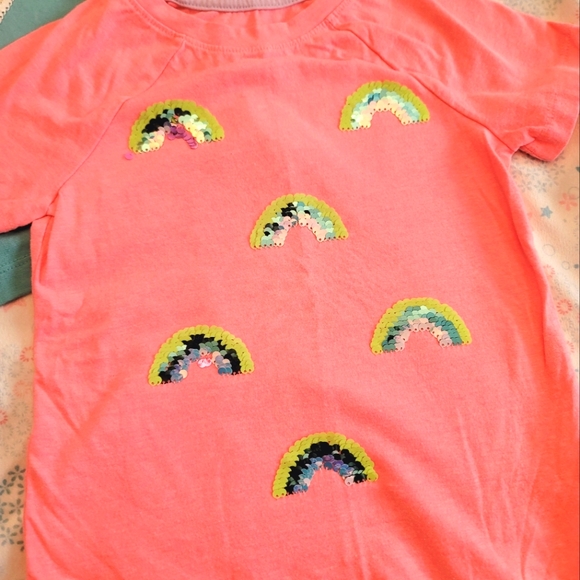 Bundle of 2pcs Cat & Jack Girls Sequin Flip Shirts Size Xs 4/5T - Picture 5 of 5